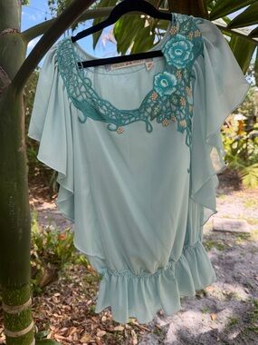 Chelsea &Violet butterfly sleeve elastic waist, embroidered neck, early 2000